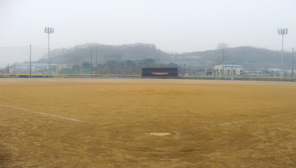 이패야구장(남양주시 종합체육관 야구장)