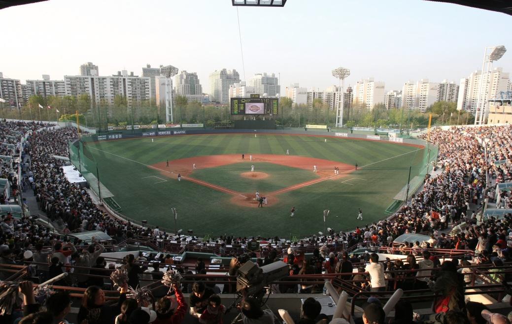 전용구장 이미지