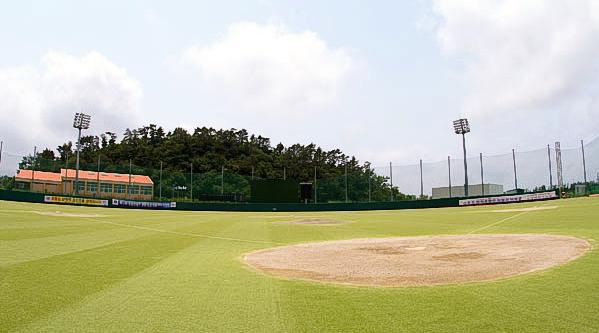 남해스포츠파크 야구장