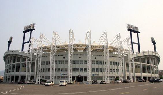 창원 마산 종합운동장 야구장