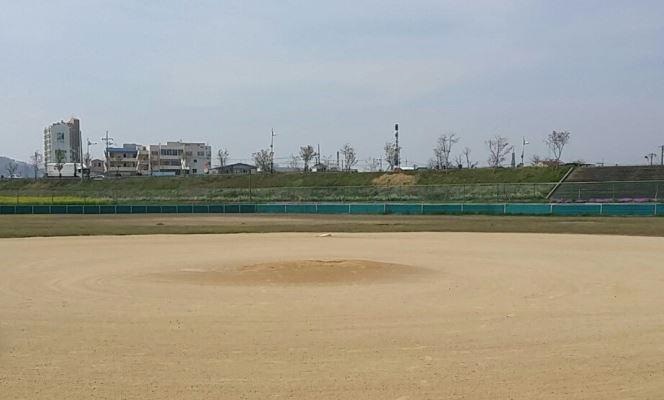 창녕 남지 강변 야구장