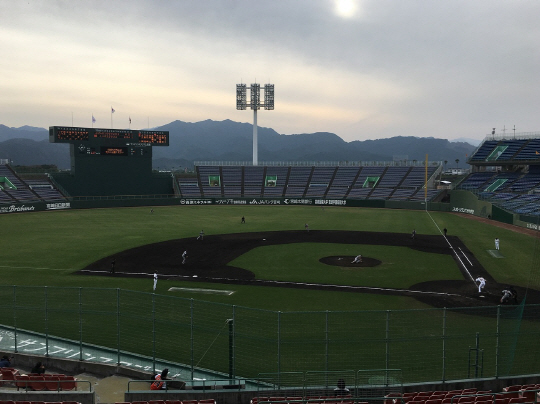 전용구장 이미지